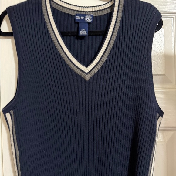 Venezia Jeans Sweater Vest - Picture 4 of 7